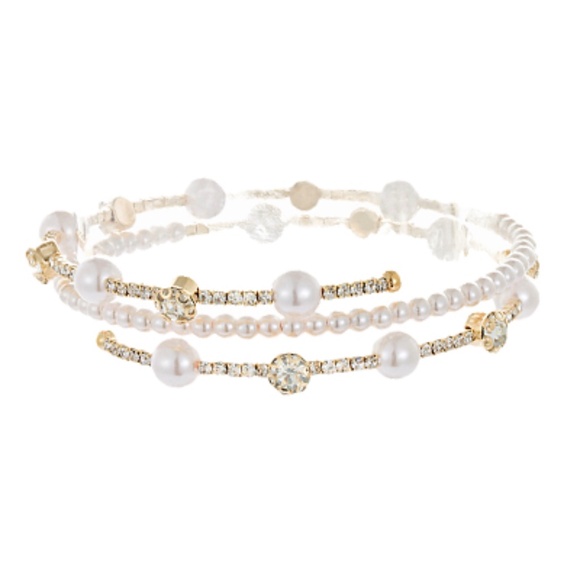 Pave & Pearl Momorywire Bracelet - Picture 1 of 1